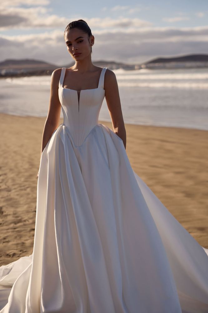 Zephyra dress