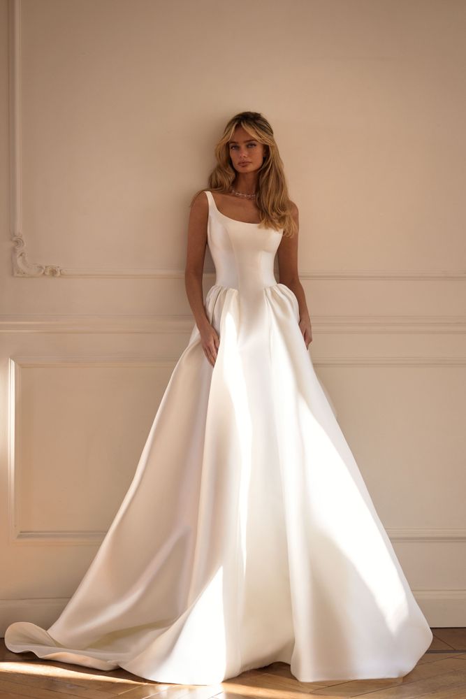 Brilora dress