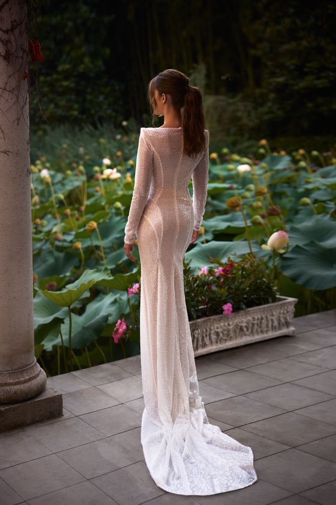 Ceremony dress