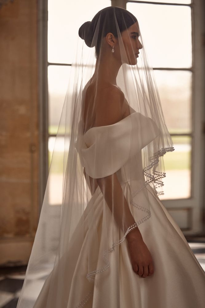 Veil Carven veils