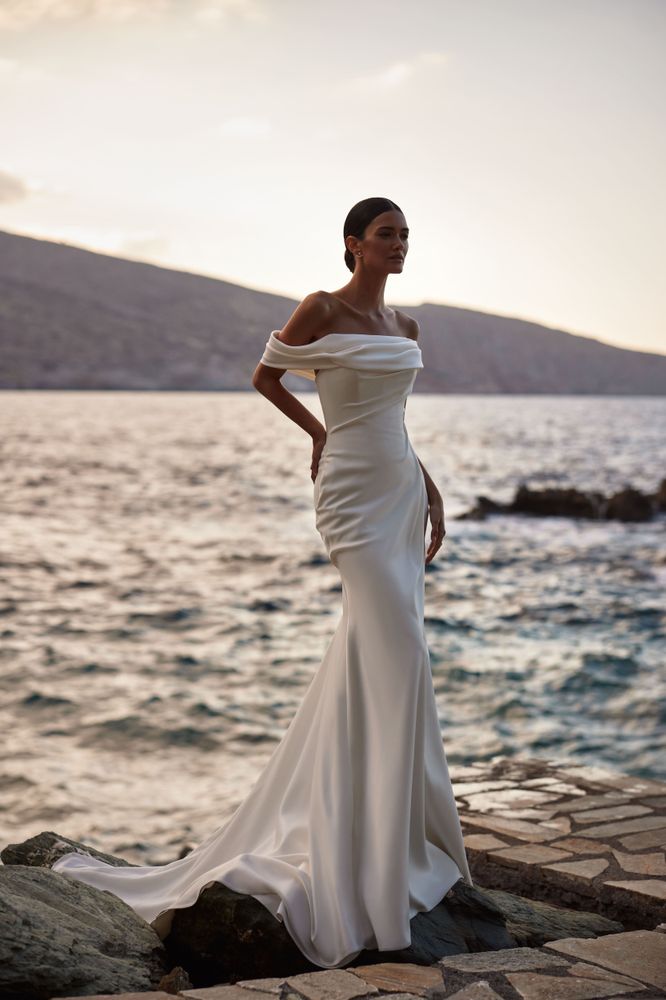 Amarella dress