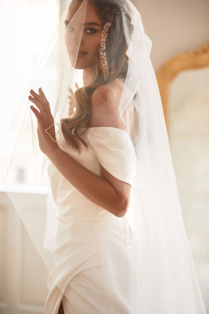 Tulle veil with beading - Love forever, me+you Accessoires