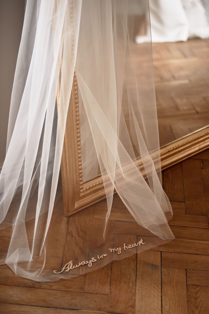 Tulle veil with embroidery - Always in my heart Accessoires